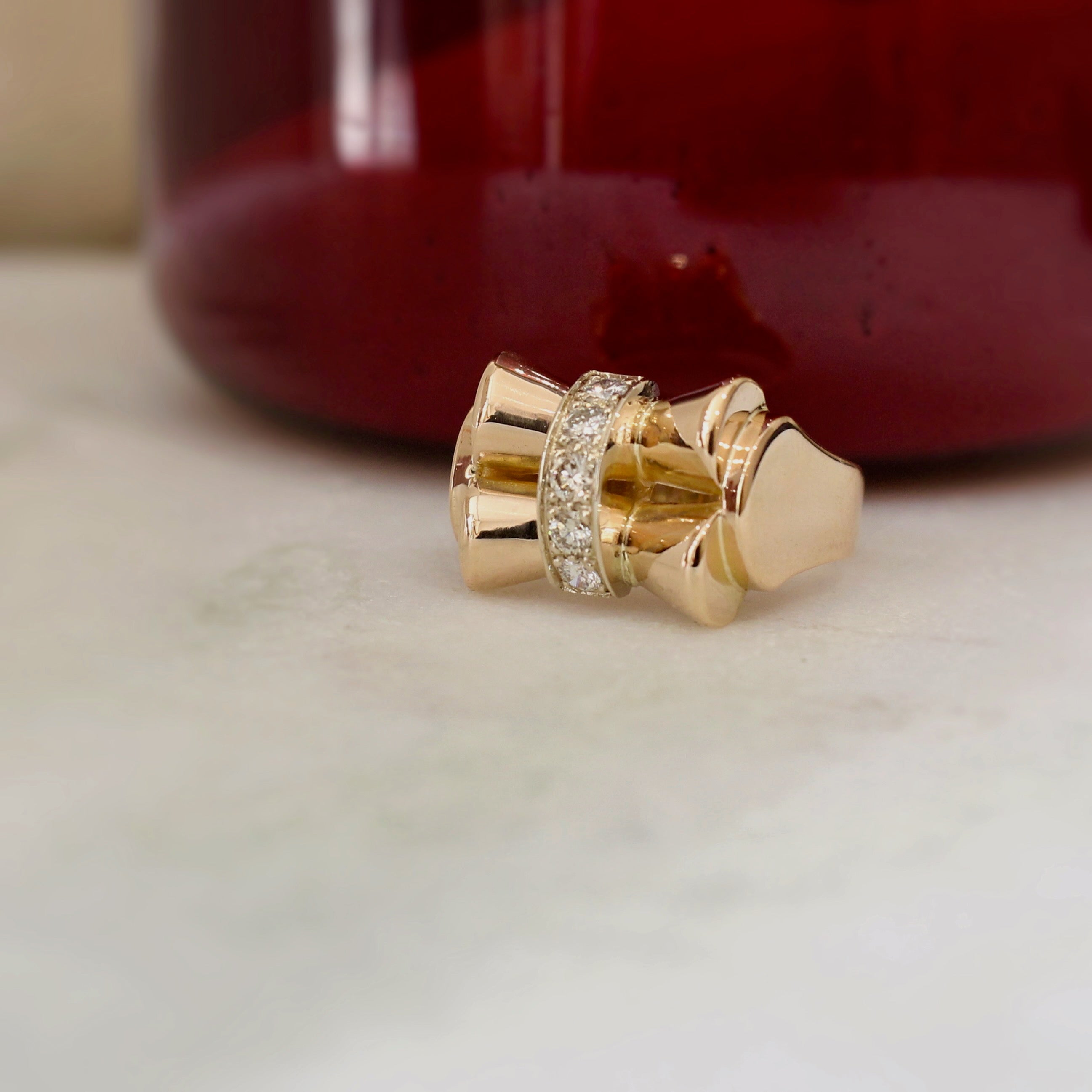 Bague Tank ancienne en or rose et diamants Vers 1950